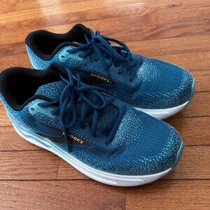 BROOKS Ghost Max (SIZE 11)